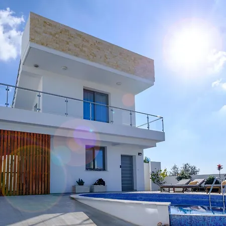 Villa Eden Blue Luxury By Nomads Emba