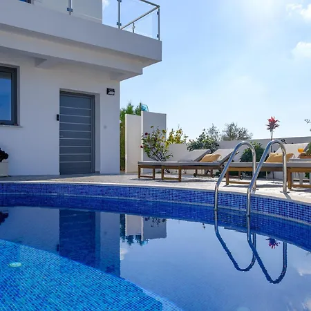 Villa Eden Blue Luxury By Nomads Emba